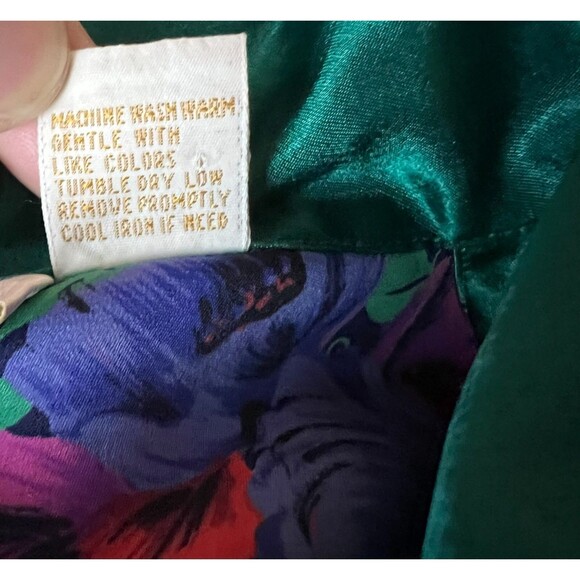 80s Floral Double Breasted (Tuxedo) Nightshirt Victoria's Secret Gold Label  M - Picture 7 of 9